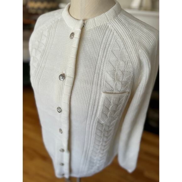 Vintage 70s off-white cable knit cardigan with silver buttons, size M - Picture 3 of 6